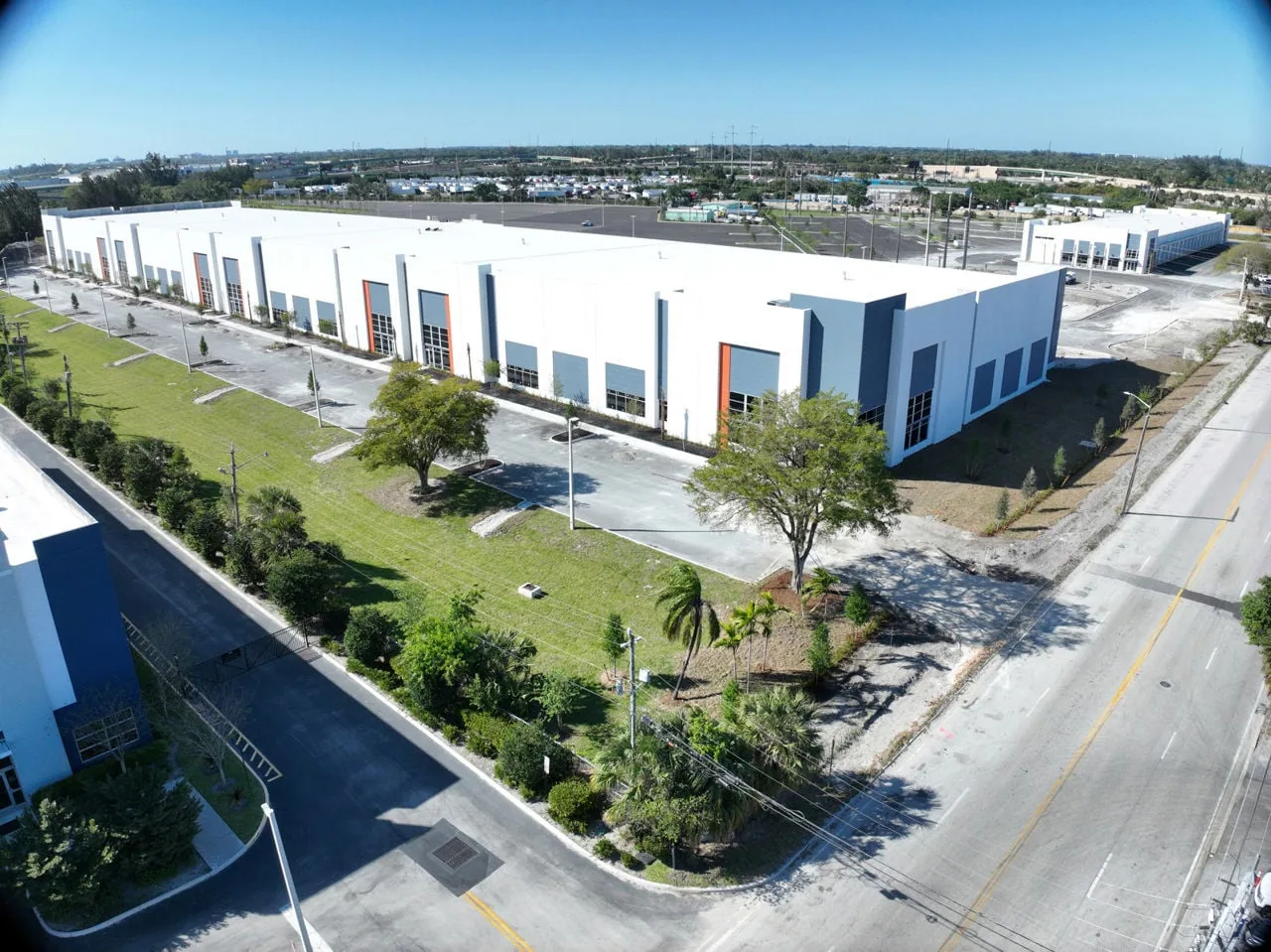 Bayside Lakes Shopping Center